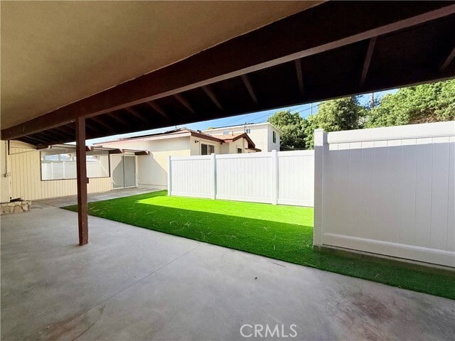 Building Photo - 15819 Del Prado Dr