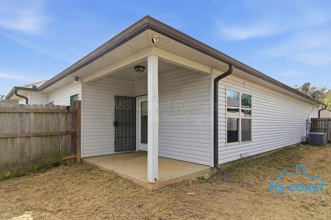 Building Photo - 11437 Caroline Court