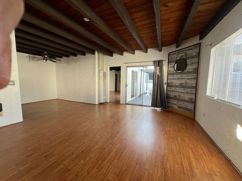 Building Photo - 2208 Grant Ave