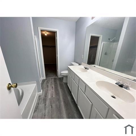 Building Photo - 114 Galloping Trail