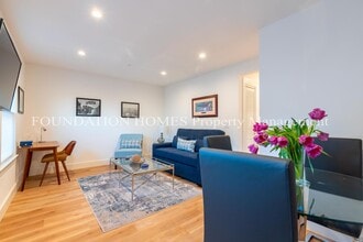 Building Photo - Newly Remodeled - Luxury Finishes - Downtown - 1BR/1BA - FOUNDATION