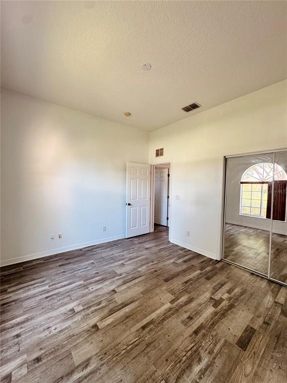 Building Photo - 449 Bay Leaf Dr