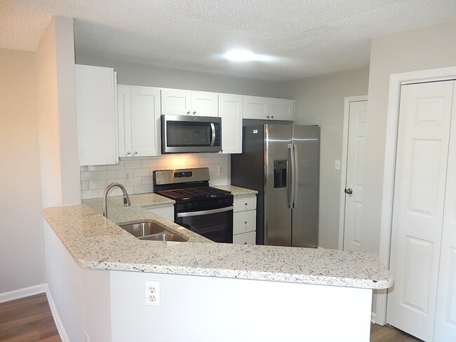Building Photo - 1454 Cimarron Pkwy