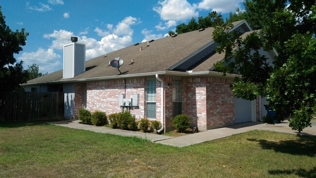 Building Photo - 109 Axis Deer Trail