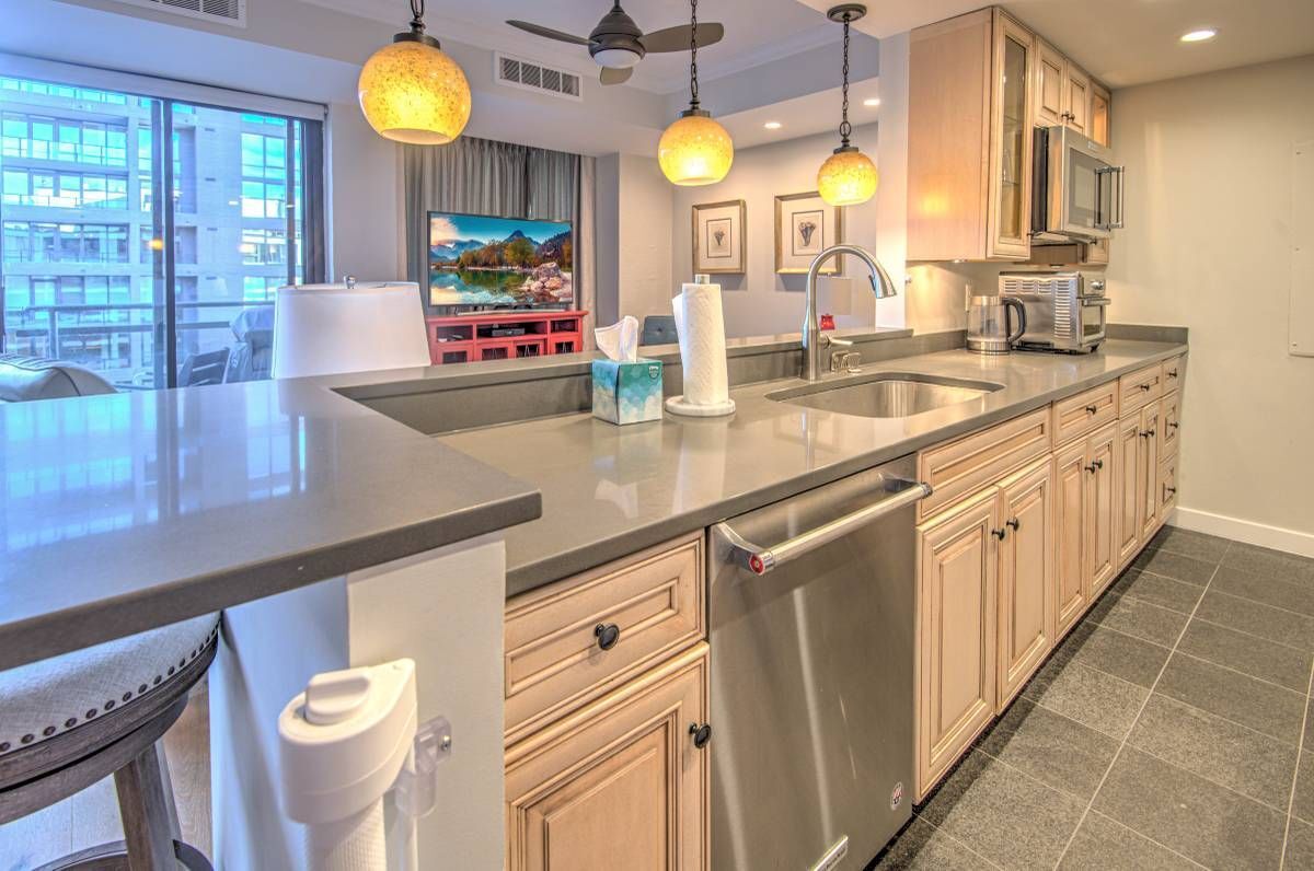 Building Photo - 1530 Key Blvd