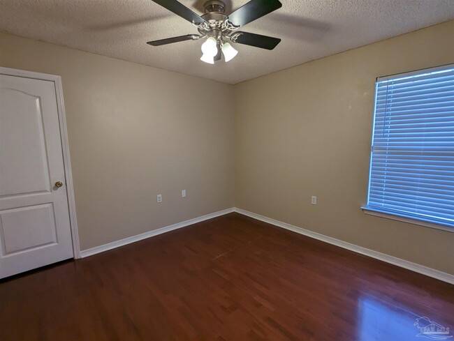 Building Photo - 1490 Newcastle Way