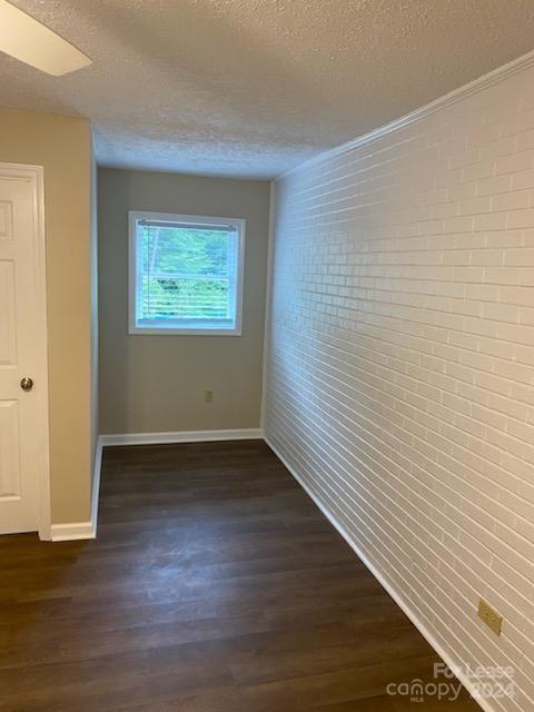 Building Photo - 225 Mt Herman Rd