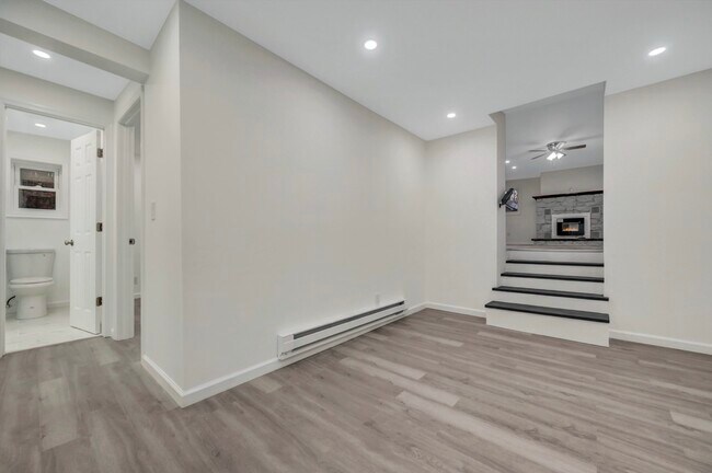 Building Photo - 752 Toll Rd