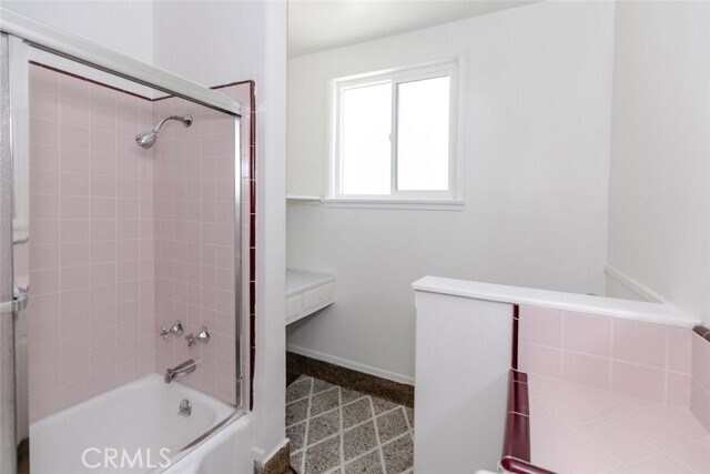 Building Photo - 1217 N Kingsley Dr