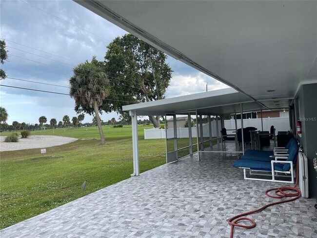 Building Photo - 2101 Palm Blvd