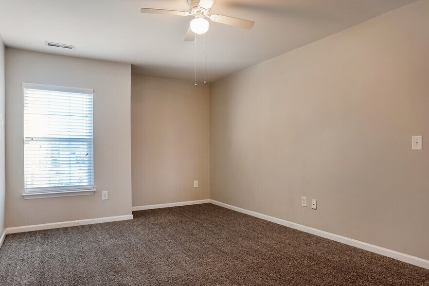 Building Photo - 5022 Gailardia Drive