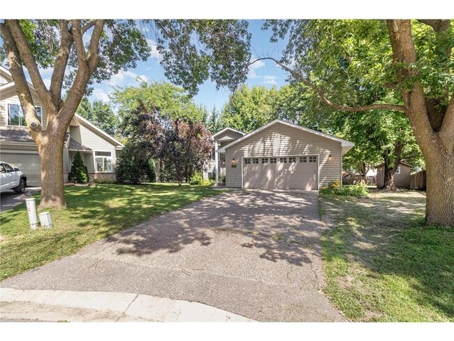 Building Photo - 8345 Grace Ct