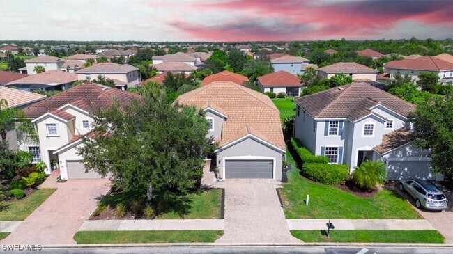 Building Photo - 2029 Fairmont Ln