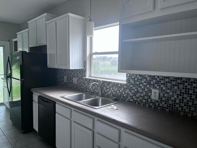 Building Photo - 1150 Arbor Knot Dr