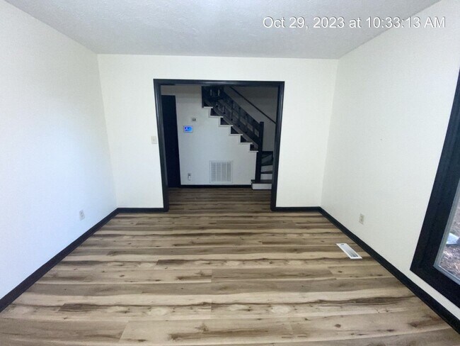 Building Photo - 5646 Blythewood Ln