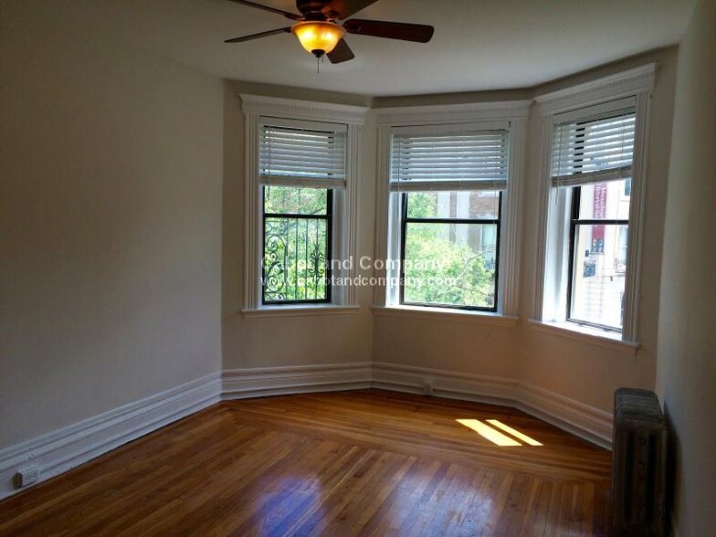 Building Photo - 1111 Boylston St