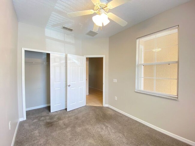 Building Photo - 2715 Andros Ln