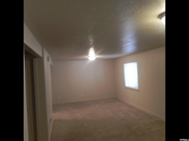 Building Photo - 1035 N 130 W