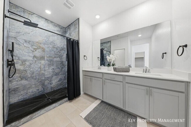 Building Photo - 1531 Emilia Xing Pl