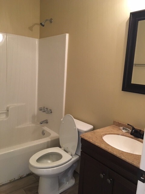 Building Photo - 3253 Wingfield Way