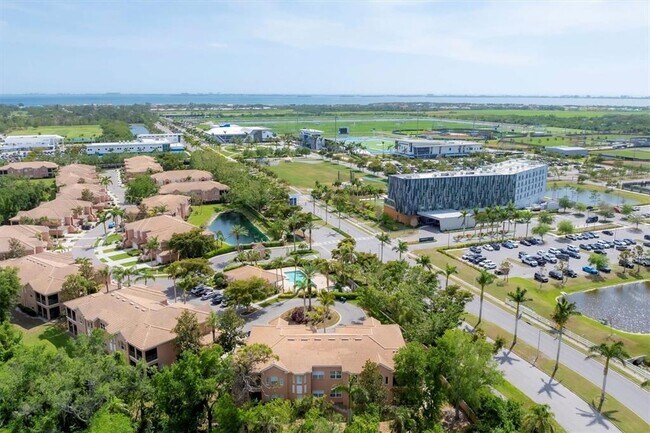 Building Photo - 5469 46th Ct W