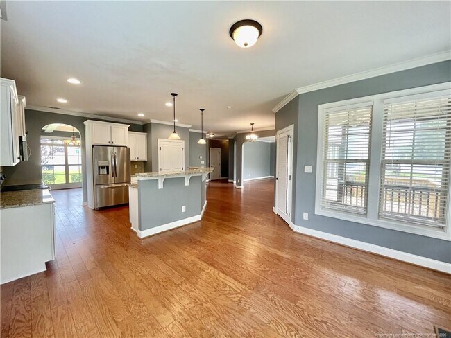 Building Photo - 4033 Hunting Path Dr