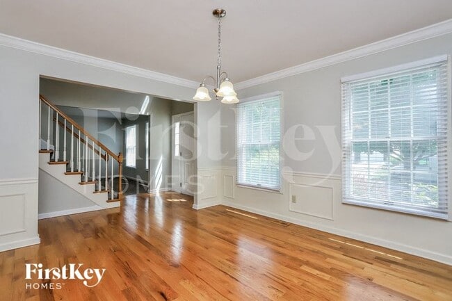 Building Photo - 16030 Surfview Ct