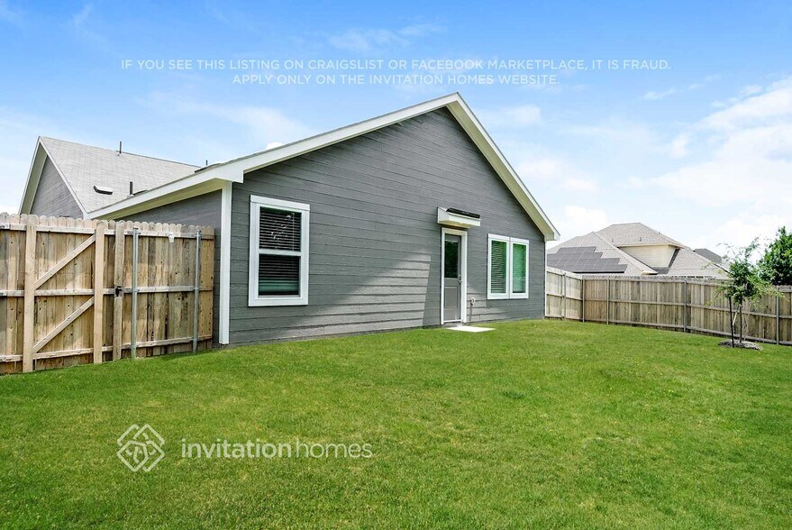 Building Photo - 7061 Meandering Creek Ln