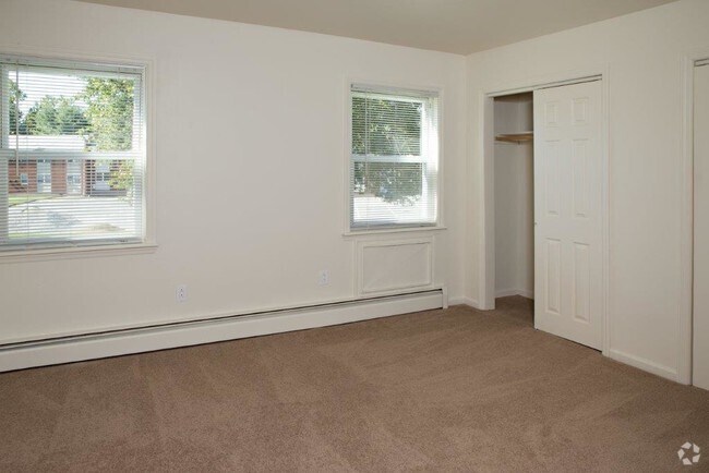 Village Crest Apartments Poughkeepsie Ny Apartment Finder