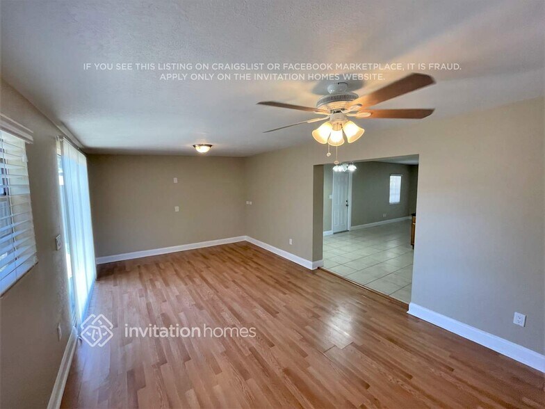 Building Photo - 8505 Temple Park Dr