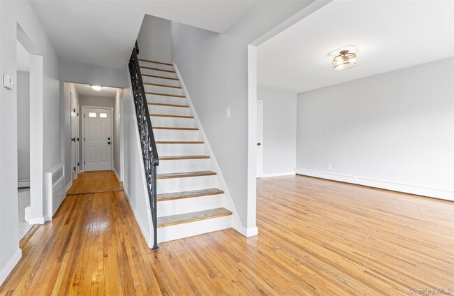 Building Photo - 311 W Penn St