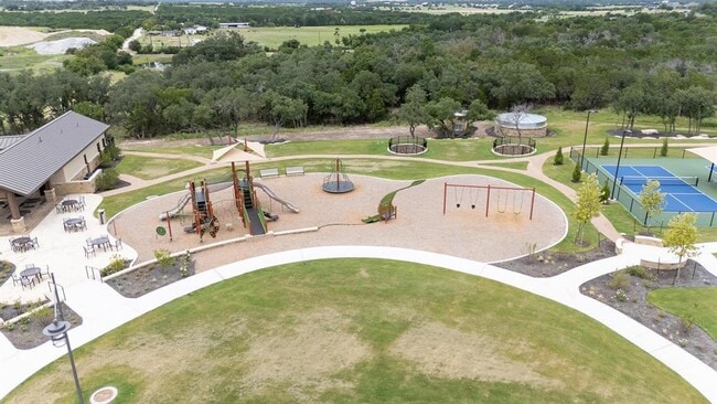 Building Photo - 1104 Lickety Ln