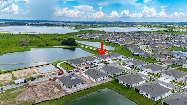 Building Photo - Towns at Woodsdale Villa! -3/2/2 in Wesley...