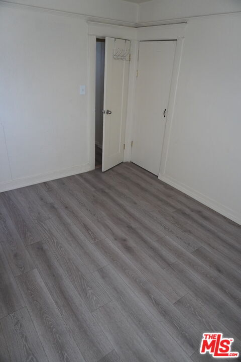 Building Photo - 324 E Lime Ave