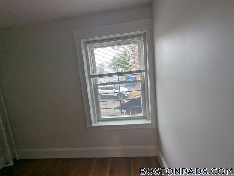 Building Photo - 1615 Commonwealth Ave