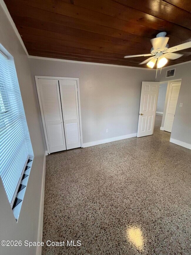 Building Photo - 1805 Guava Ave