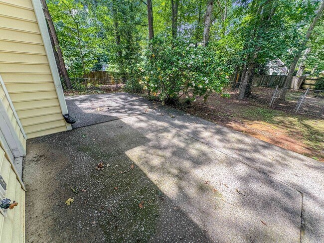 Building Photo - Renovated 4BR Home in Walton HS East Cobb