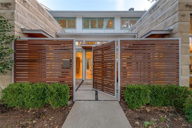 Building Photo - 5624 Melshire Dr