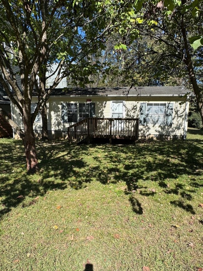 Primary Photo - 1505 Ward Ave