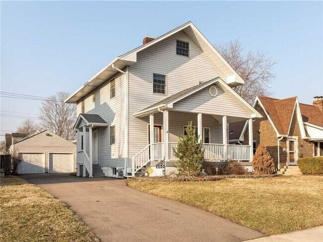 Primary Photo - Solid Butler Student Rental Close to Campus!