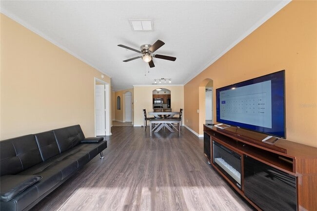 Building Photo - 3930 Southpointe Dr