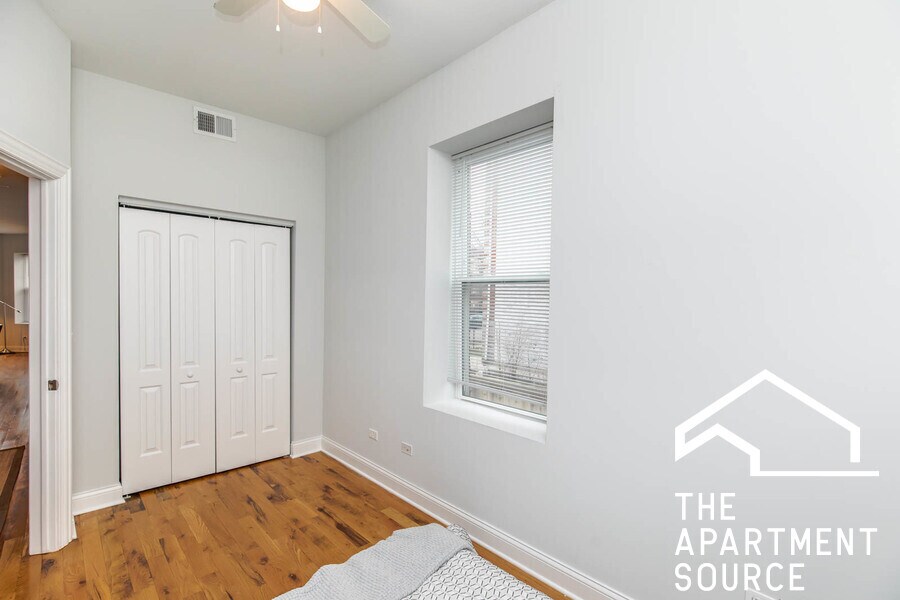 Building Photo - 1503 N Talman Ave