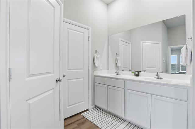 Building Photo - 3313 Redbud Flower Trl