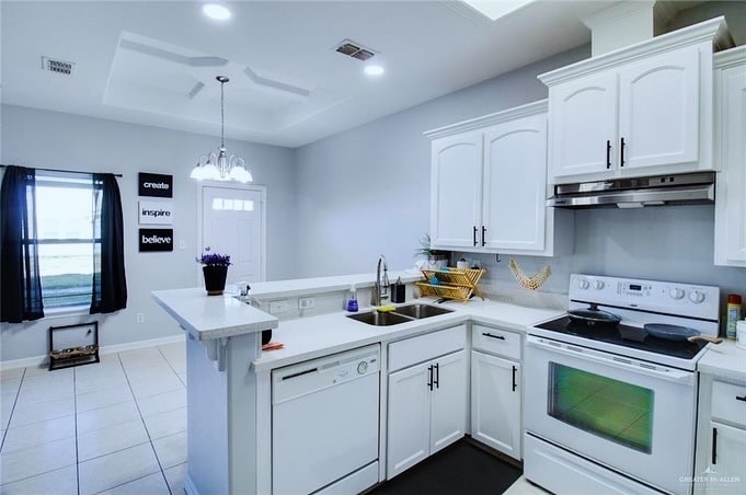 Kitchen - 3119 Scotland Dr