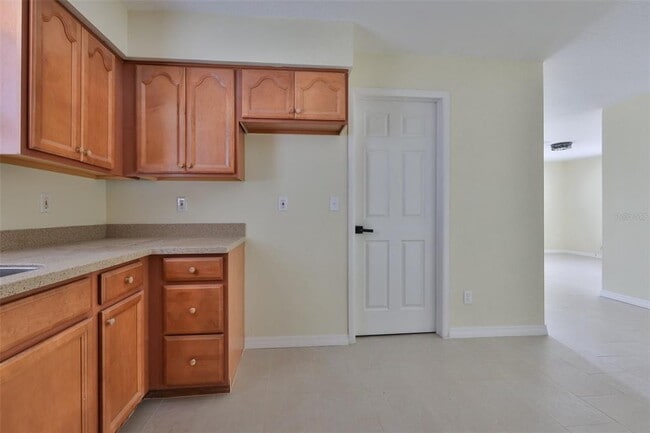 Building Photo - 4621 16th Ave S