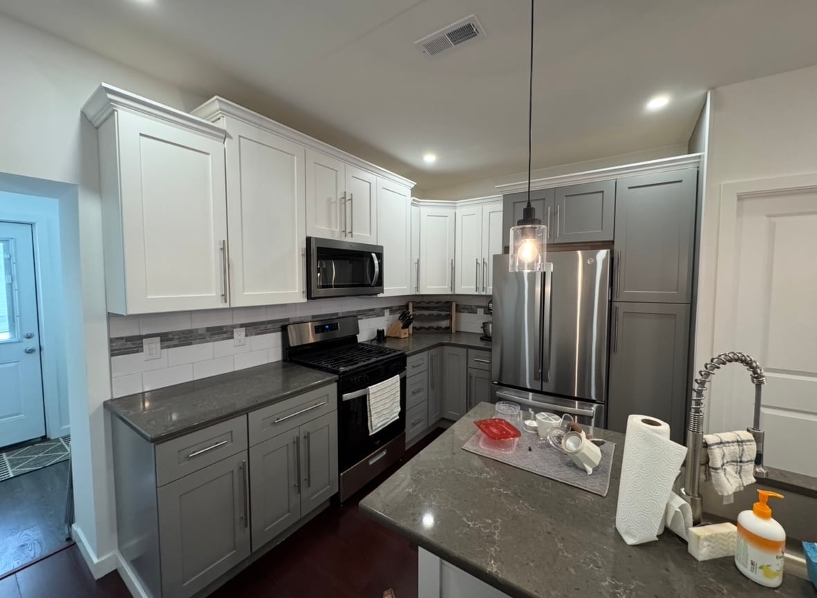 kitchen - 3520 W Allegheny Ave