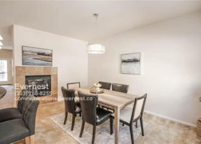 Building Photo - Spacious 2-Bedroom Condo with Fireplace, B...