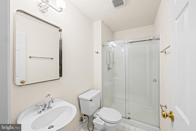 Building Photo - 2902 Jessica Ct