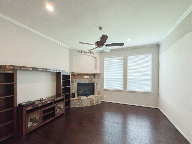 Building Photo - 4714 Western Brook Dr