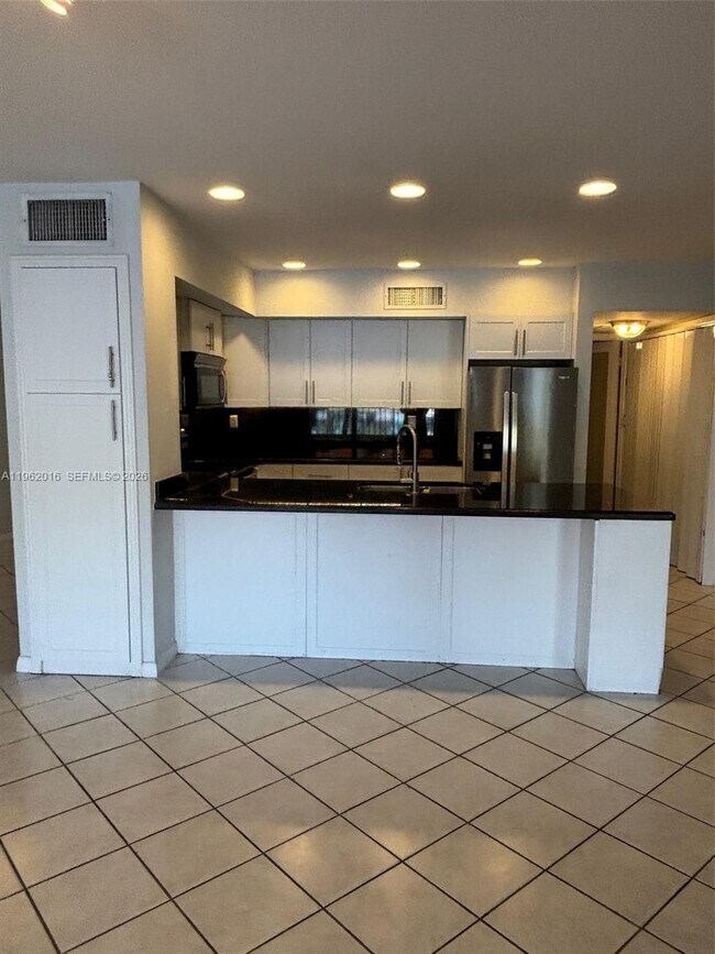 Building Photo - 6417 Windmill Gate Rd